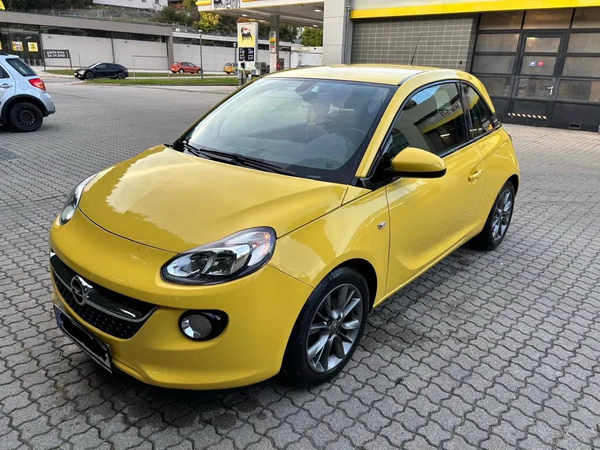 Opel Adam