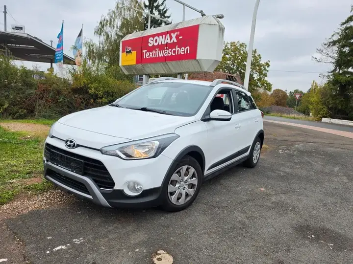 Hyundai I20