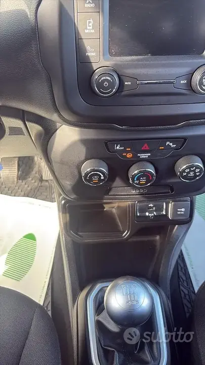 Jeep Renegade 2020 photo 2