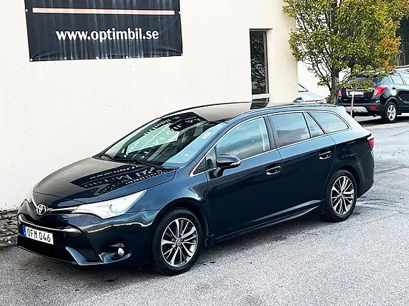 Toyota Avensis 2016 photo 2