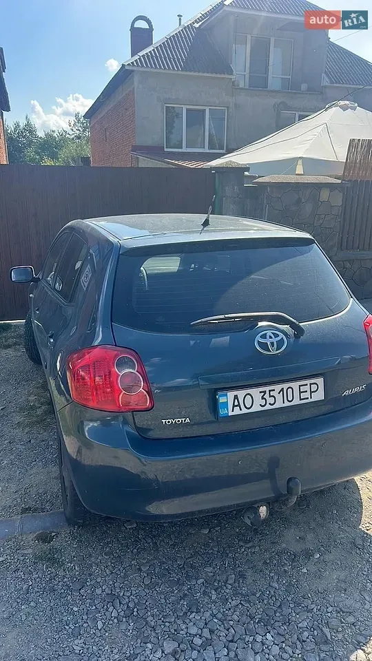Toyota Auris 2007 photo 2