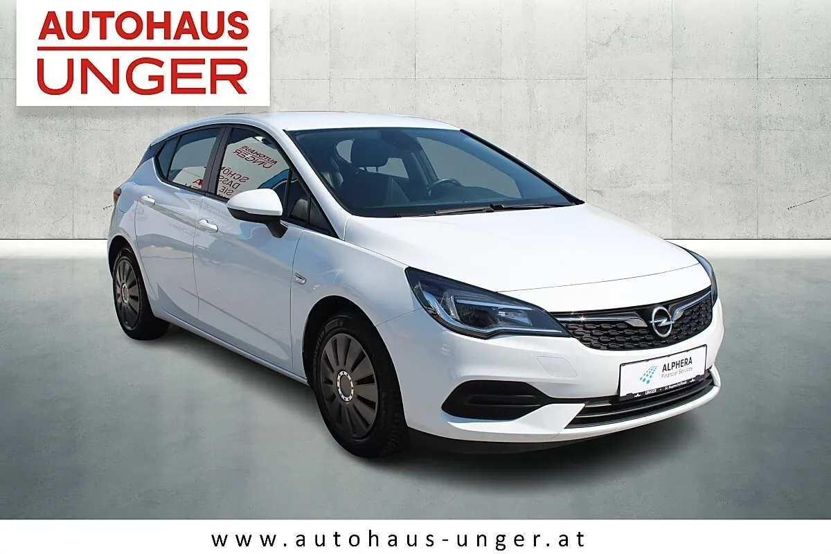 Opel Astra 2020 photo 3