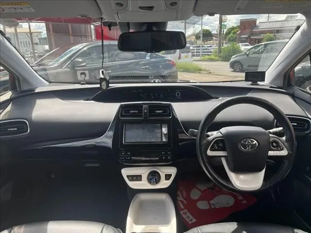 Toyota Prius 2016 photo 3