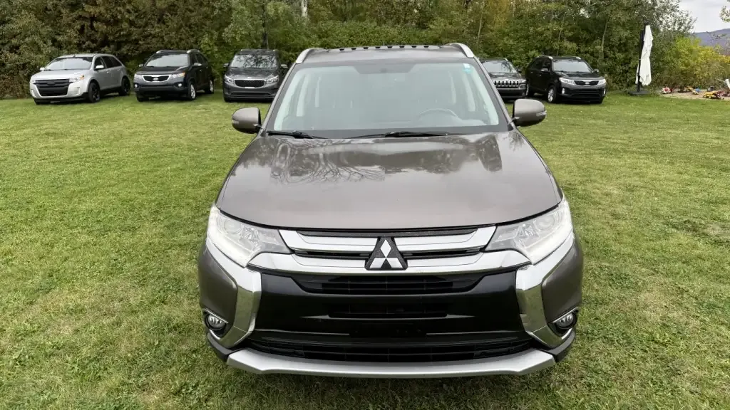 Mitsubishi Outlander 2016 photo 4