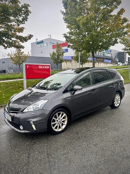 Toyota Prius 2012 photo 4