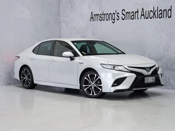 Toyota Camry 2019 photo 2