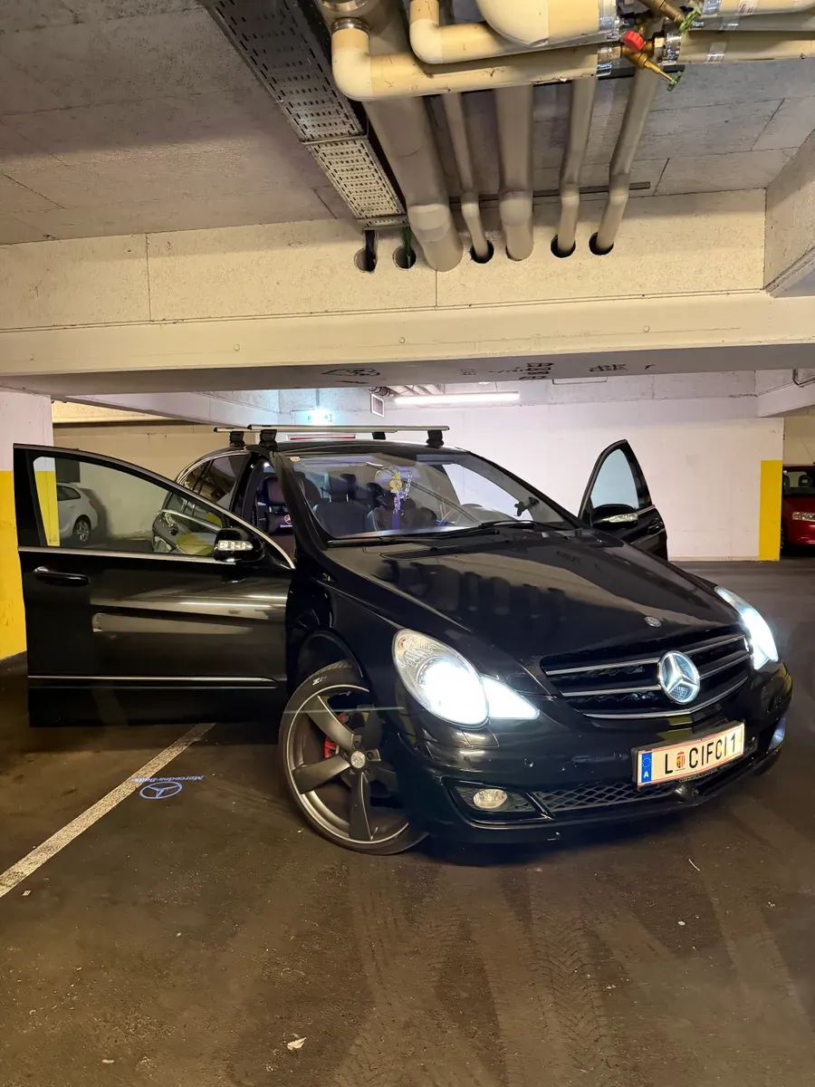Mercedes-Benz R-Class