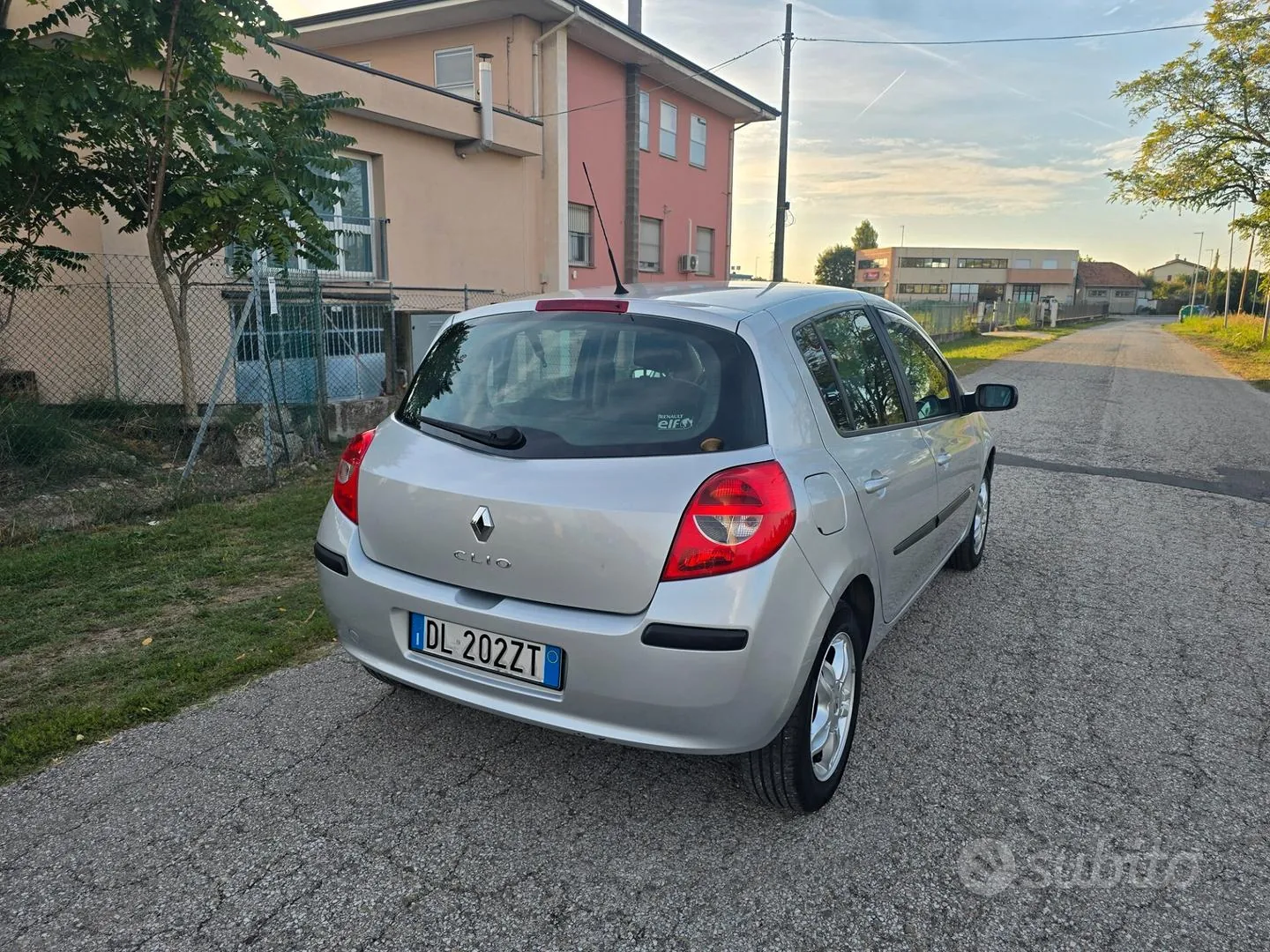 Renault Clio 2007 photo 5