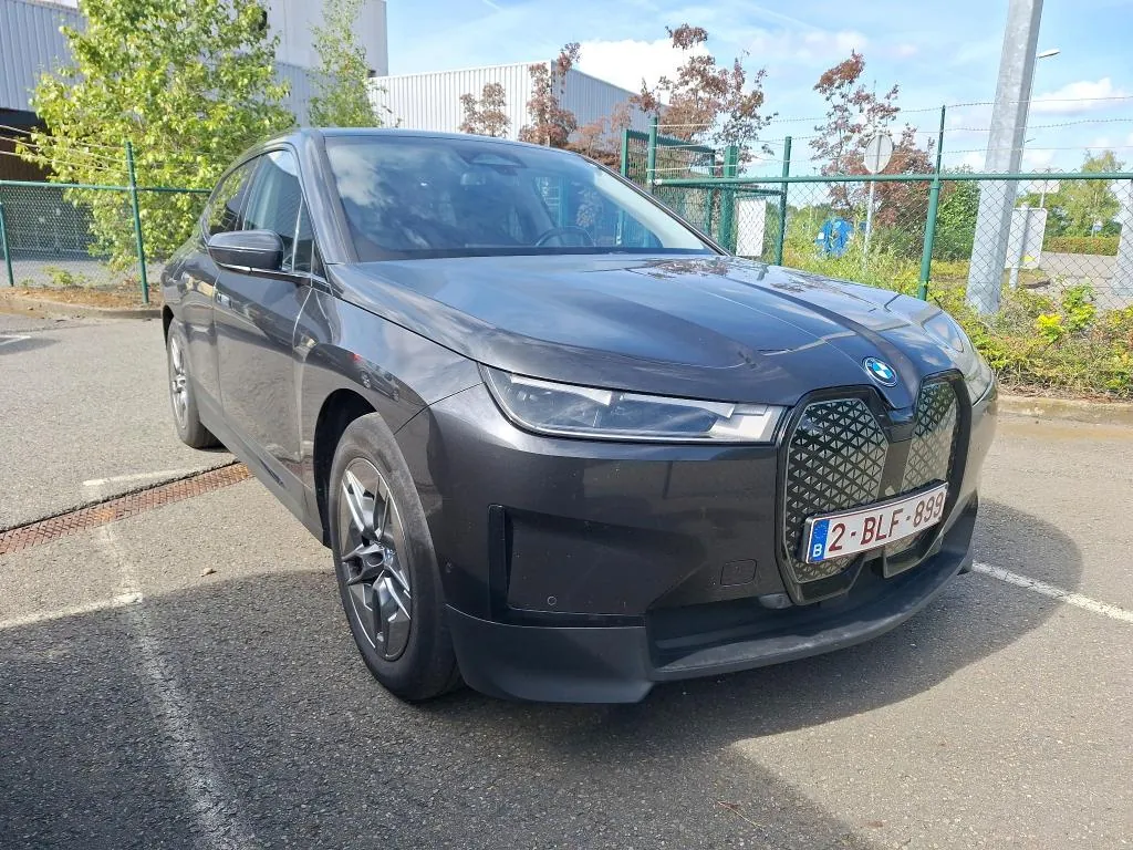 BMW Ix