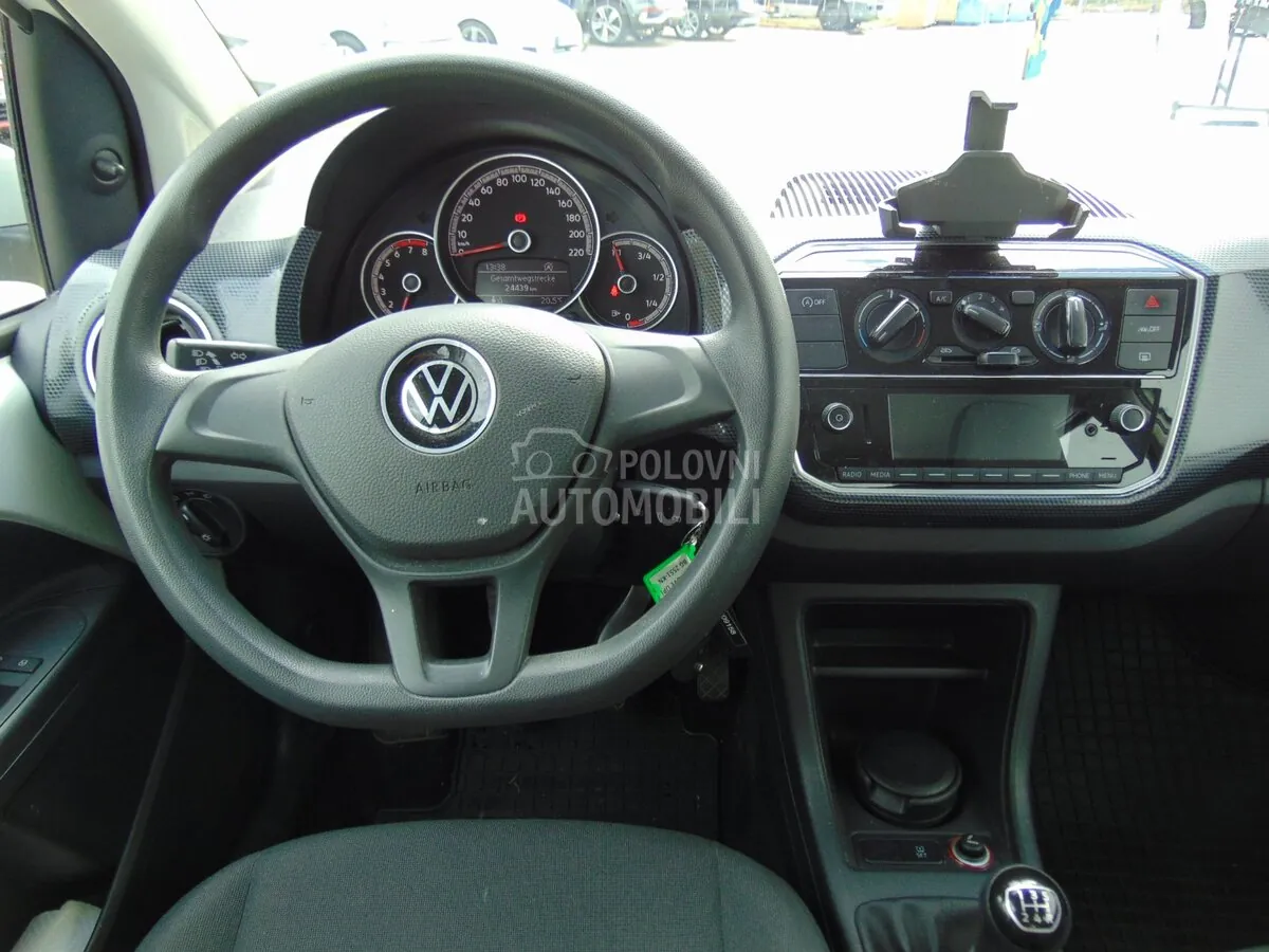 Volkswagen Up 2023 photo 3