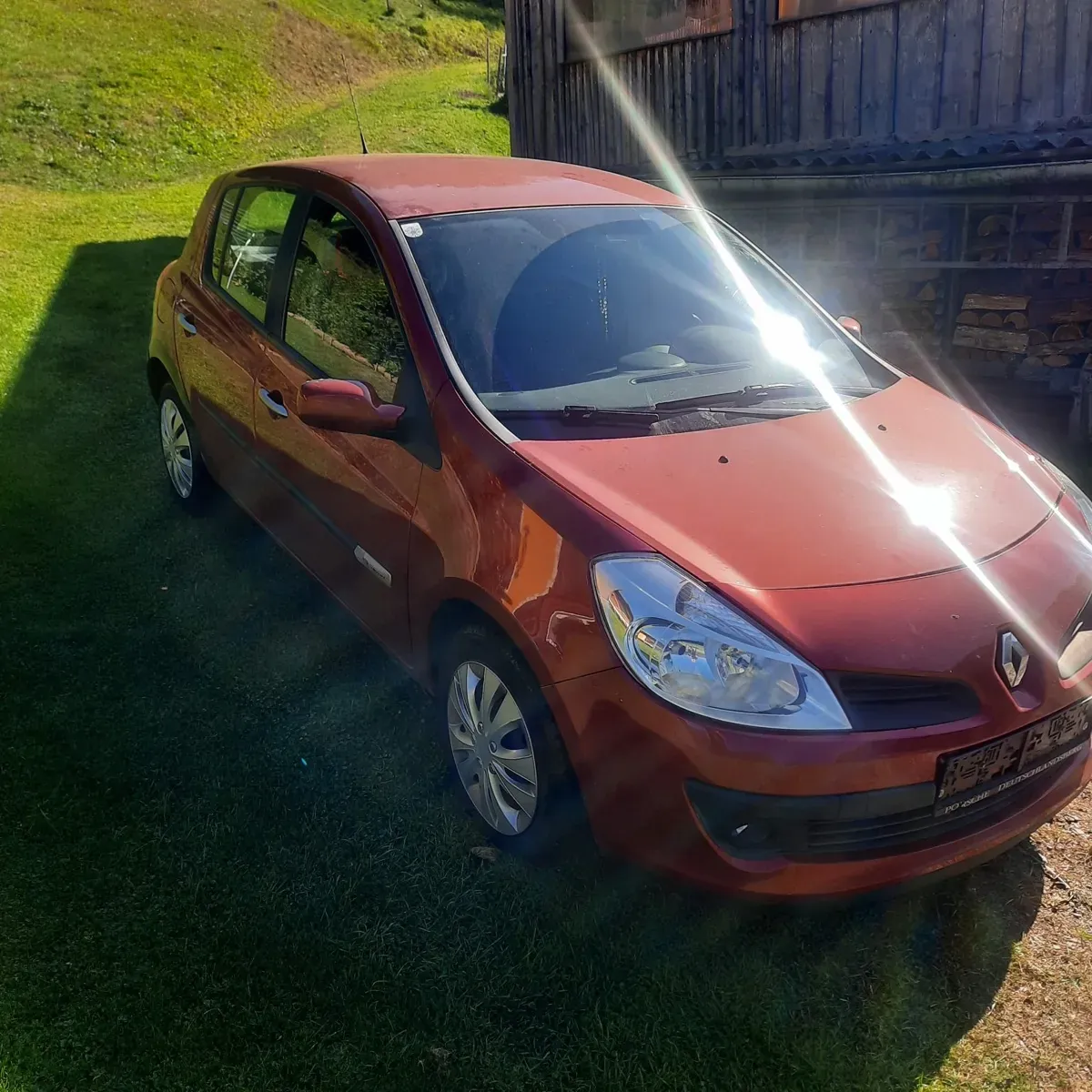 Renault Clio 2007 photo 2