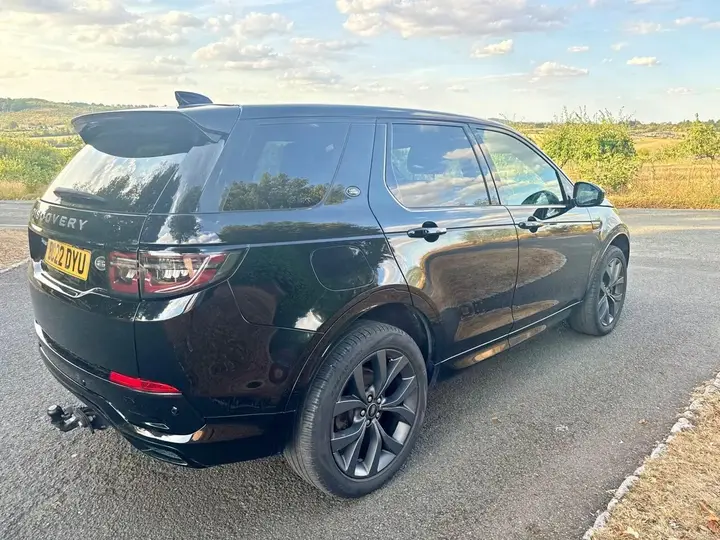 Land Rover Discovery Sport 2022 photo 4