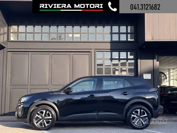 Peugeot 2008 2025 photo 3