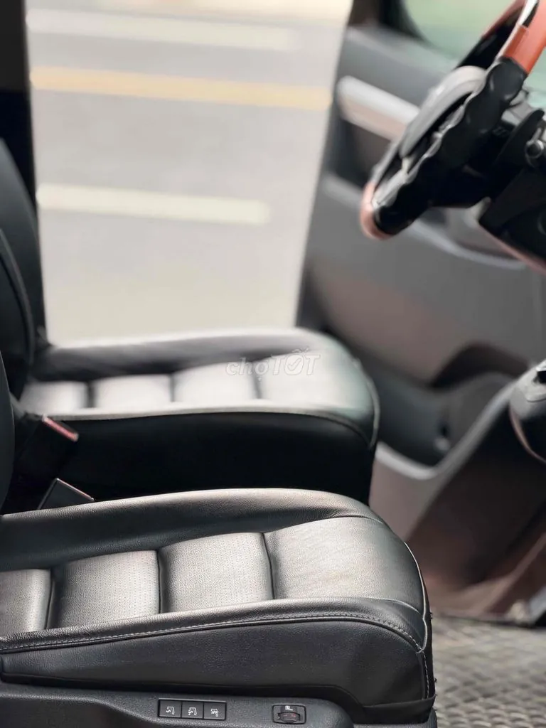 Peugeot Traveller 2019 photo 5