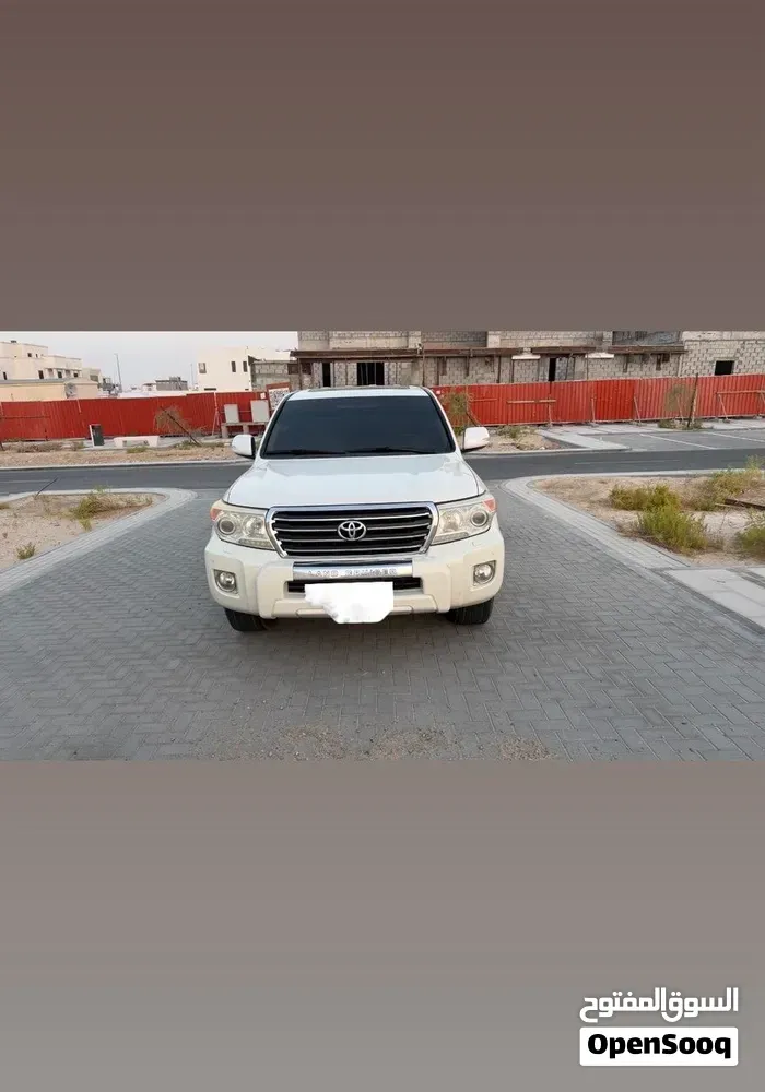 Toyota Land Cruiser 2014 photo 4
