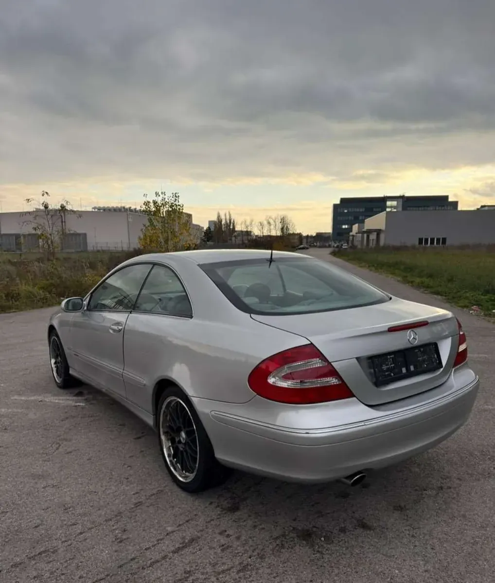 Mercedes-Benz Clk 2002 photo 3