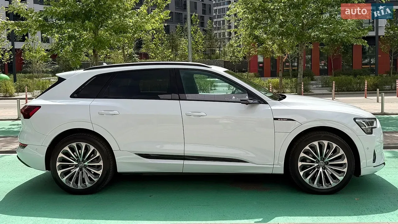 Audi E-Tron 2019 photo 4