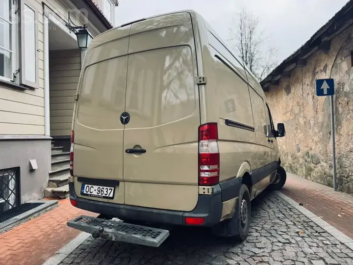 Mercedes-Benz Sprinter 2011 photo 5