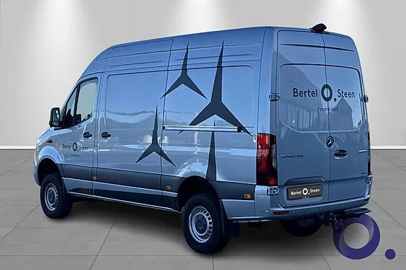 Mercedes-Benz Sprinter 2026 photo 3