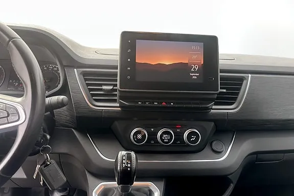 Renault Trafic 2023 photo 5