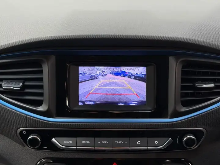 Hyundai Ioniq 2019 photo 2