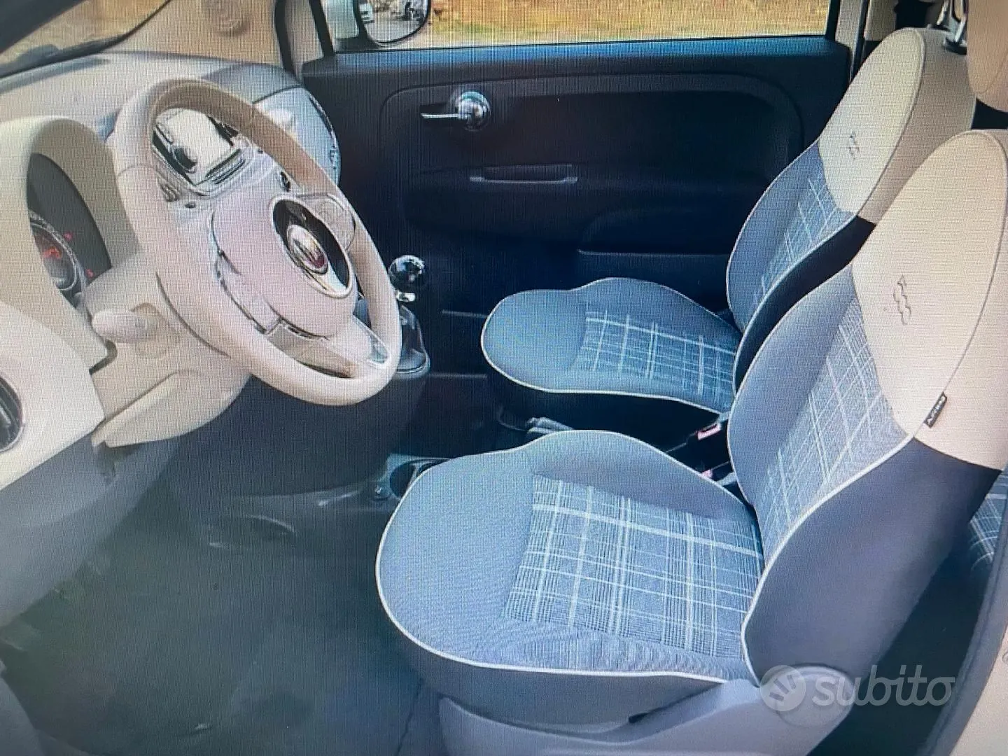 Fiat 500 2015 photo 2