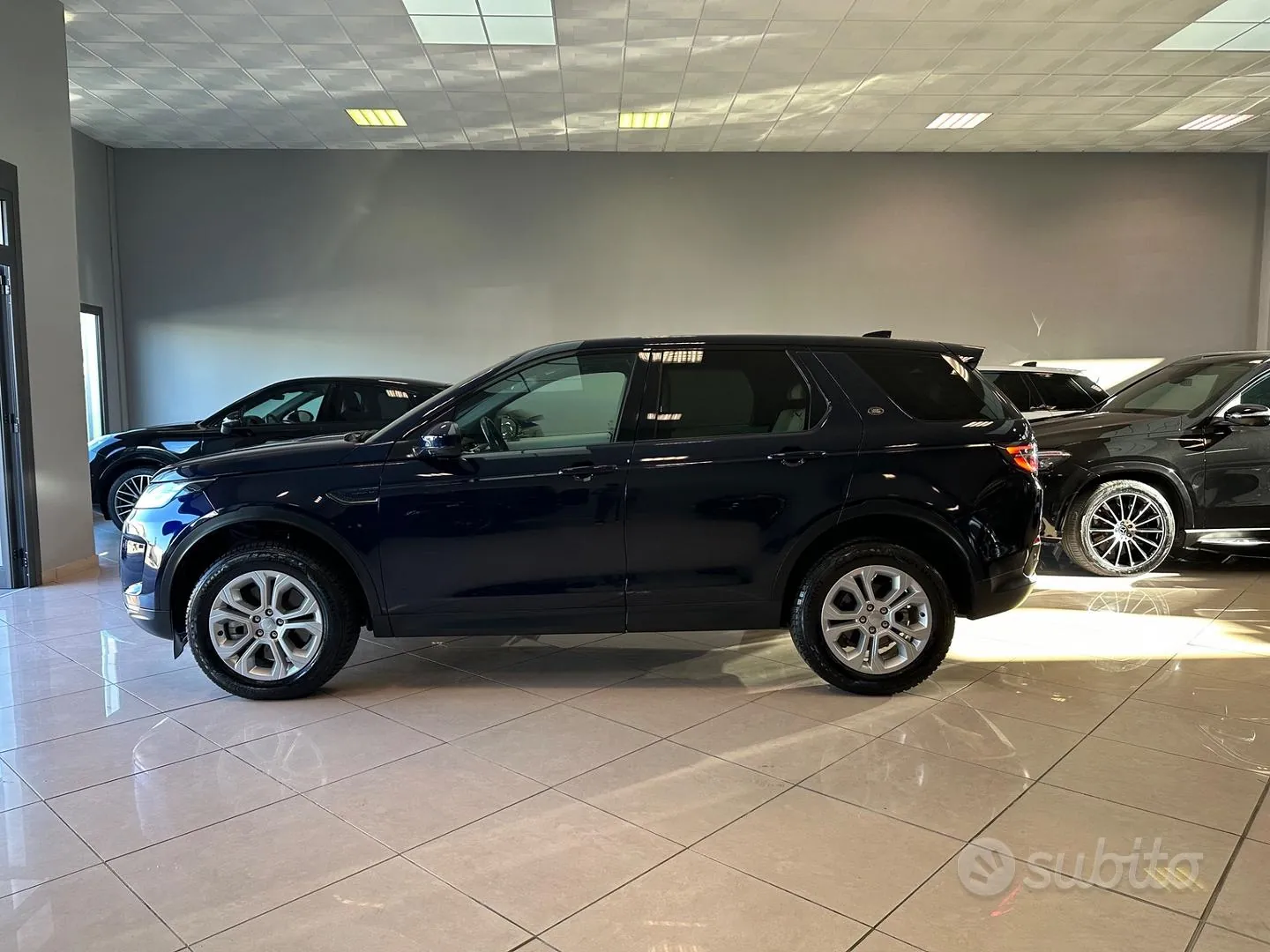 Land Rover Discovery Sport 2020 photo 4