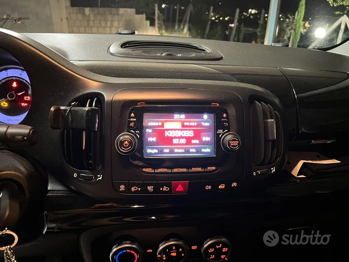 Fiat 500L 2013 photo 4