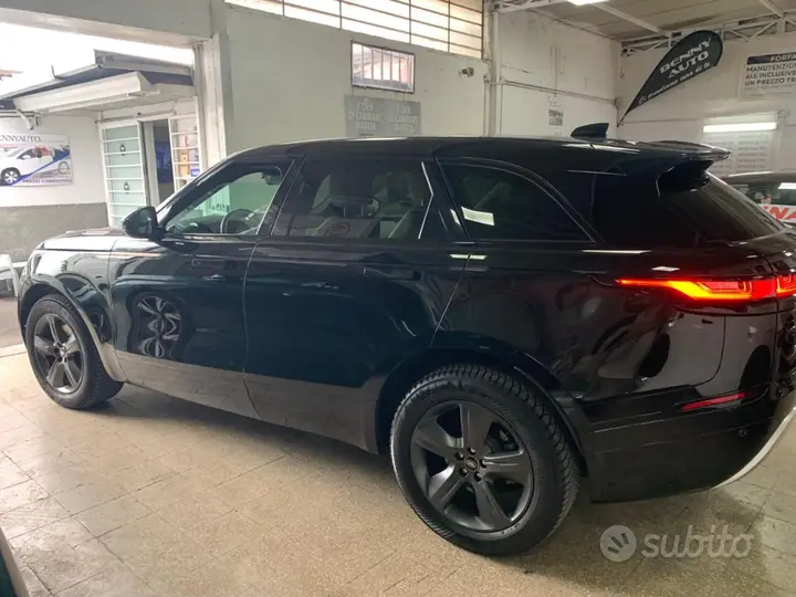Land Rover Range Rover Velar 2023 photo 5