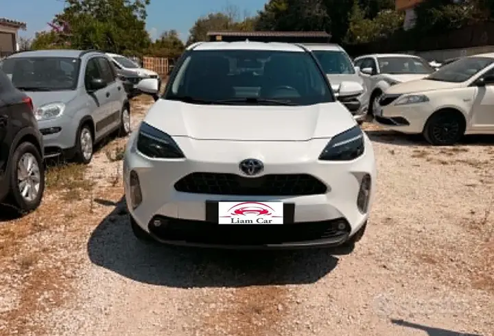 Toyota Yaris Cross 2022 photo 2