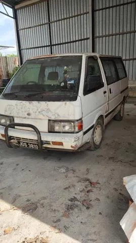 Nissan Vanette
