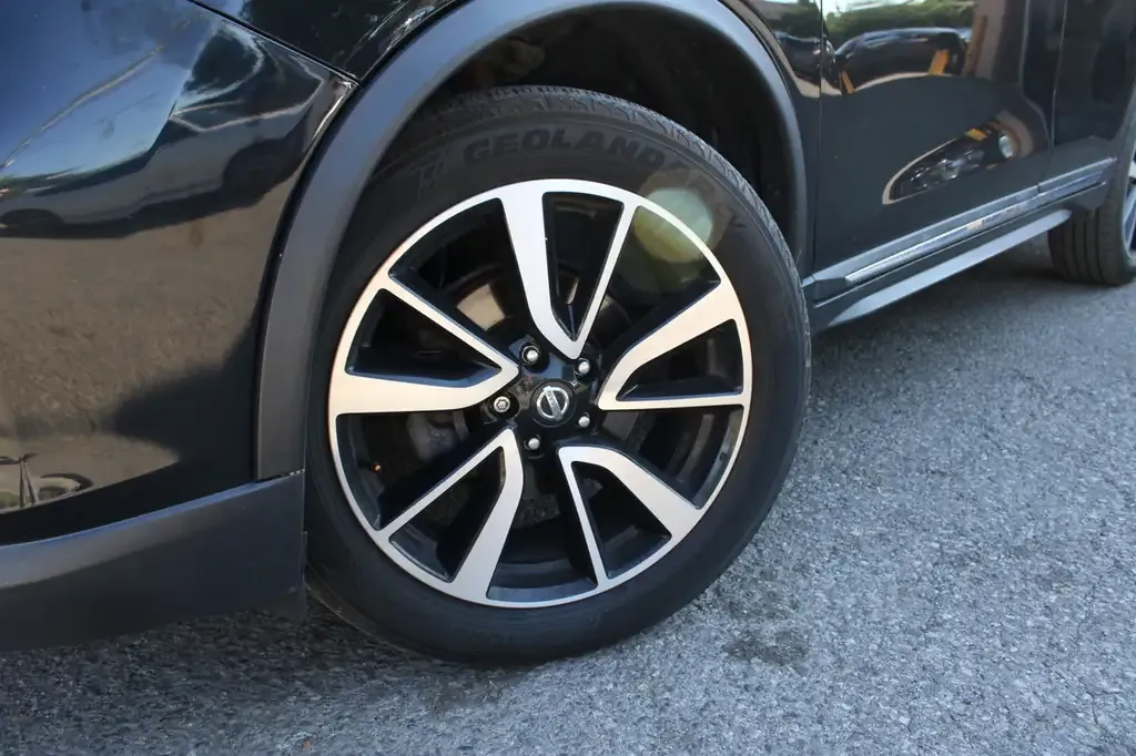 Nissan Rogue 2018 photo 2