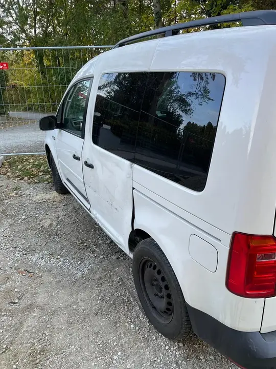 Volkswagen Caddy 2016 photo 2