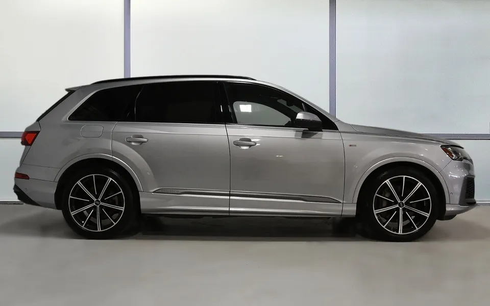 Audi Q7 2020 photo 5