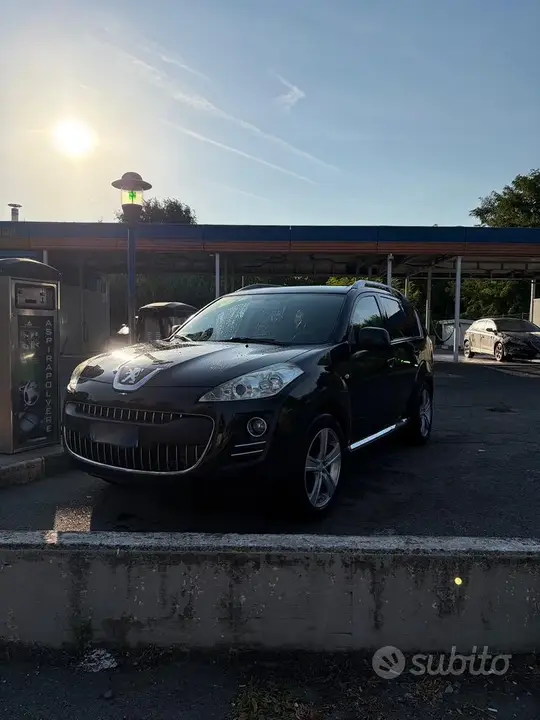 Peugeot 4007