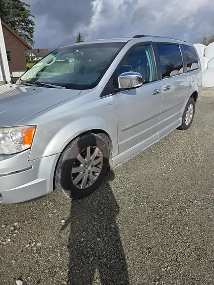 Chrysler Grand Voyager 2010 photo 4