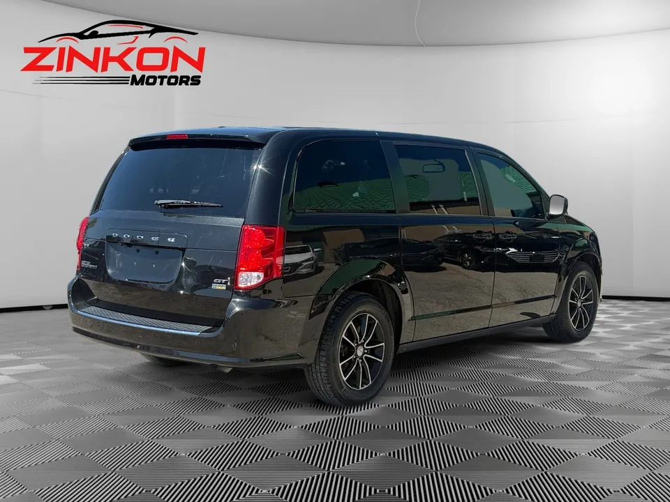 Dodge Grand Caravan 2018 photo 5