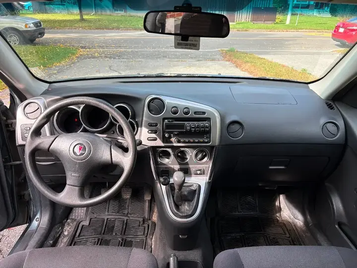Pontiac Vibe 2006 photo 4