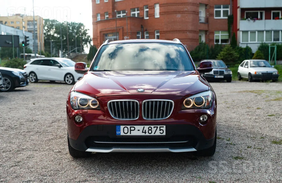 BMW X1 2010 photo 2
