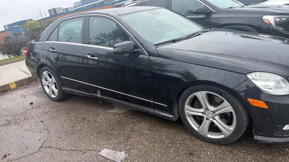 Mercedes-Benz E-Class 2010 photo 2