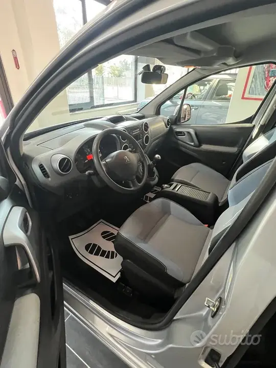 Peugeot Partner 2014 photo 4
