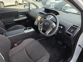 Toyota Prius 2015 photo 4