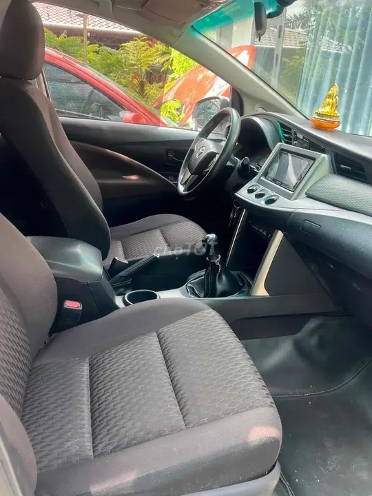 Toyota Innova 2022 photo 5