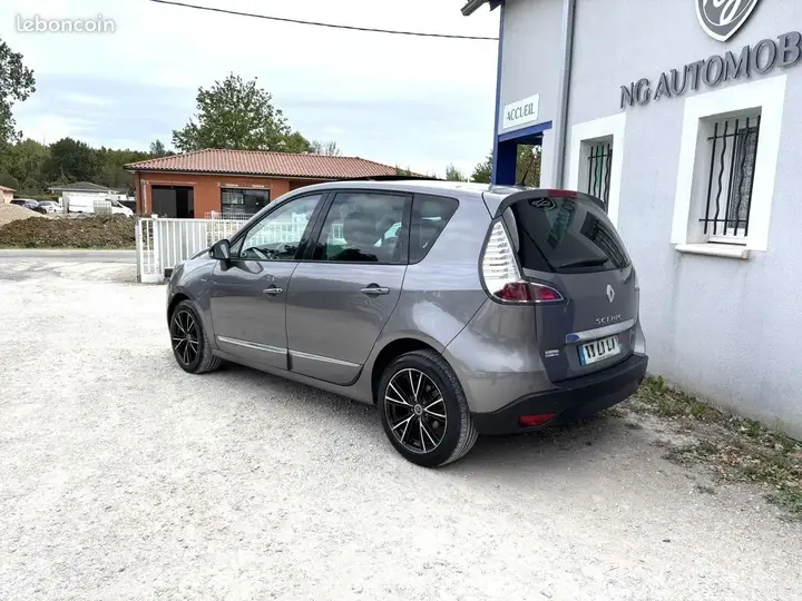 Renault Scenic 2016 photo 3