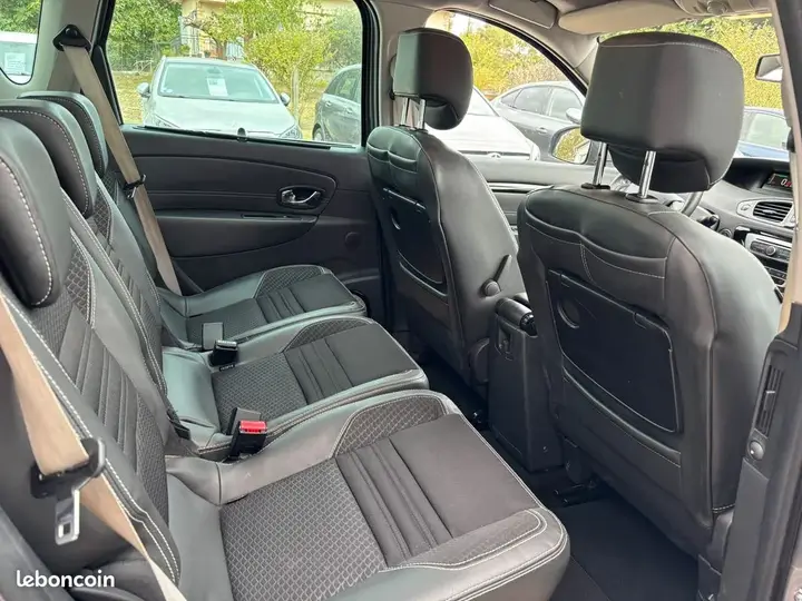 Renault Scenic 2016 photo 5