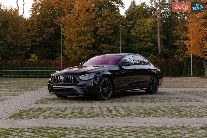 Mercedes-Benz E-Class 2021 photo 2