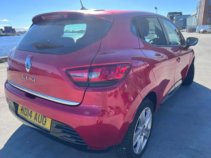 Renault Clio 2014 photo 4