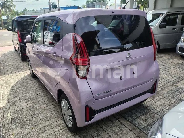 Mitsubishi Ek Wagon 2025 photo 4