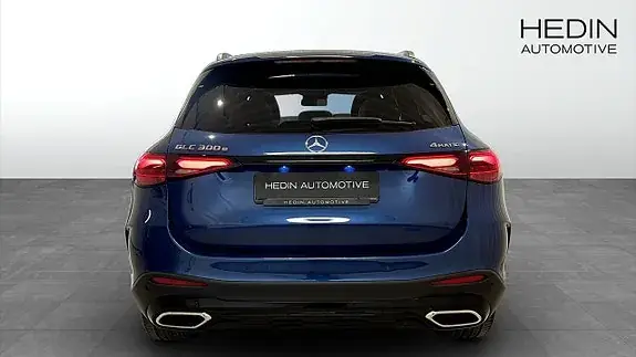 Mercedes-Benz Glc 300 E 2026 photo 5