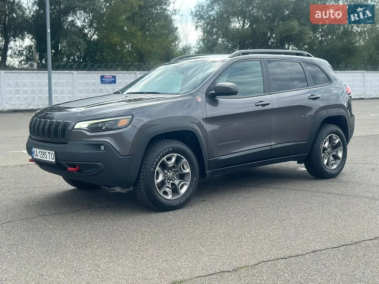 Jeep Cherokee 2018 photo 3